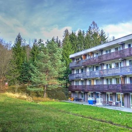 Apartman Na Kraji Lesa Všemina المظهر الخارجي الصورة